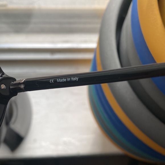 Celine sunglasses - Picture 6 of 7